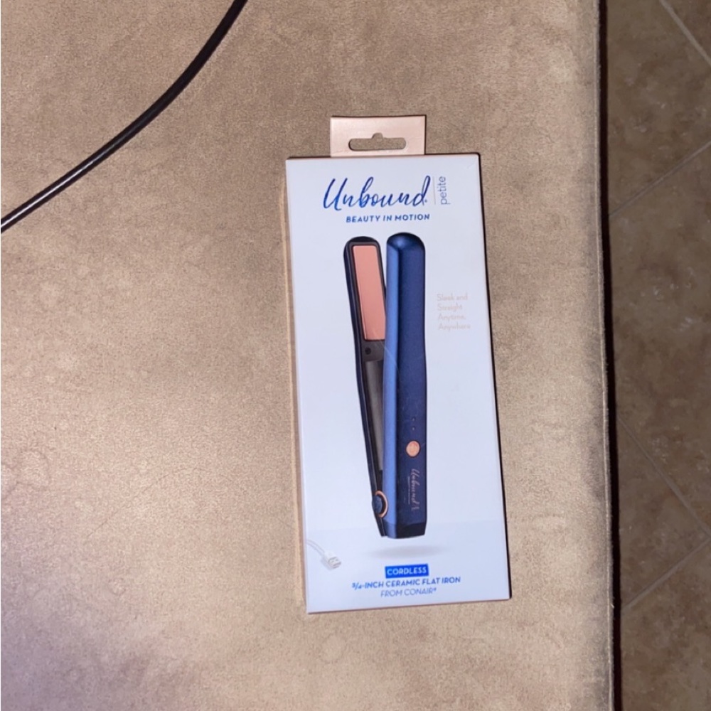 Conair Petite Cordless Flat Iron